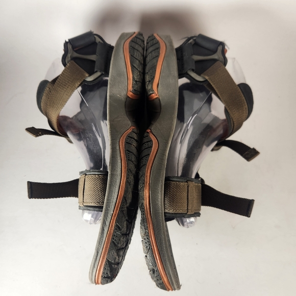 TEVA Men's Universal Buckle 2 Water Sandal Size 10 Khaki Shoes Outdoor - Picture 11 of 11